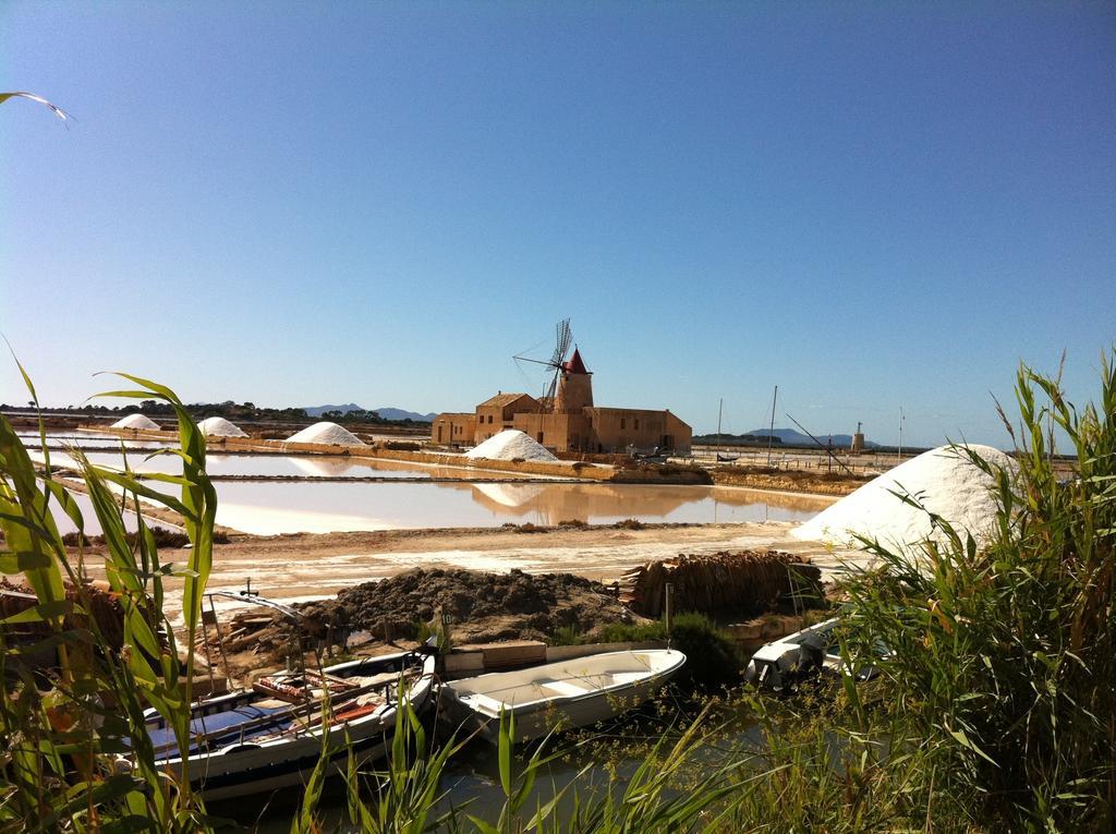 Marsala Casa Vacanza Villetta Δωμάτιο φωτογραφία