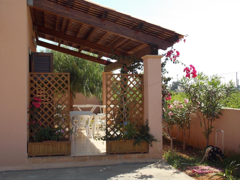 Marsala Casa Vacanza Villetta Δωμάτιο φωτογραφία